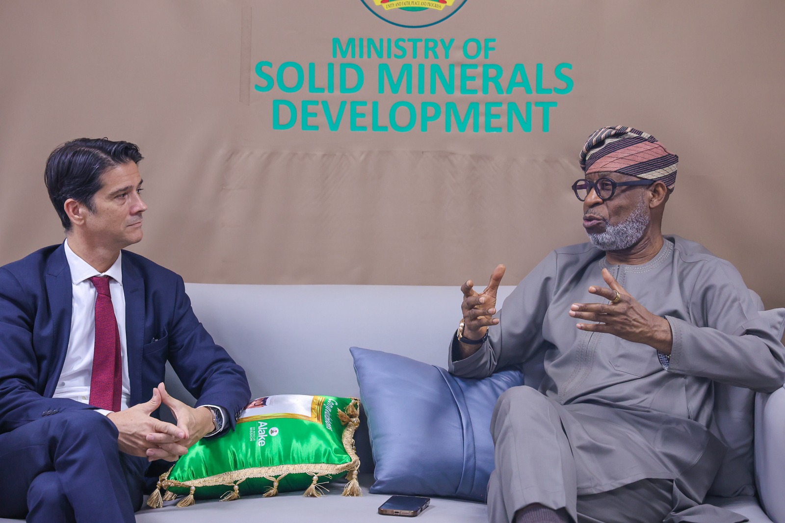 ALAKE SEEKS PARTNERSHIP WITH CANADA TO DEEPEN MINING REFORMS - theBladeNG